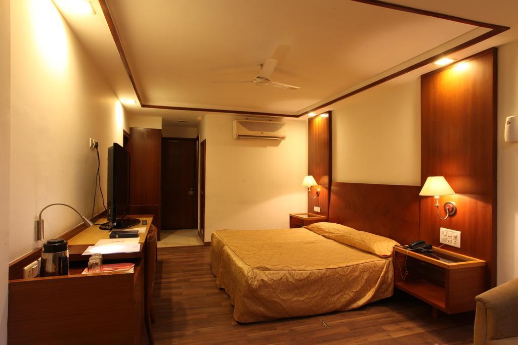 Hotel Jammu Ashok Pokoj fotografie