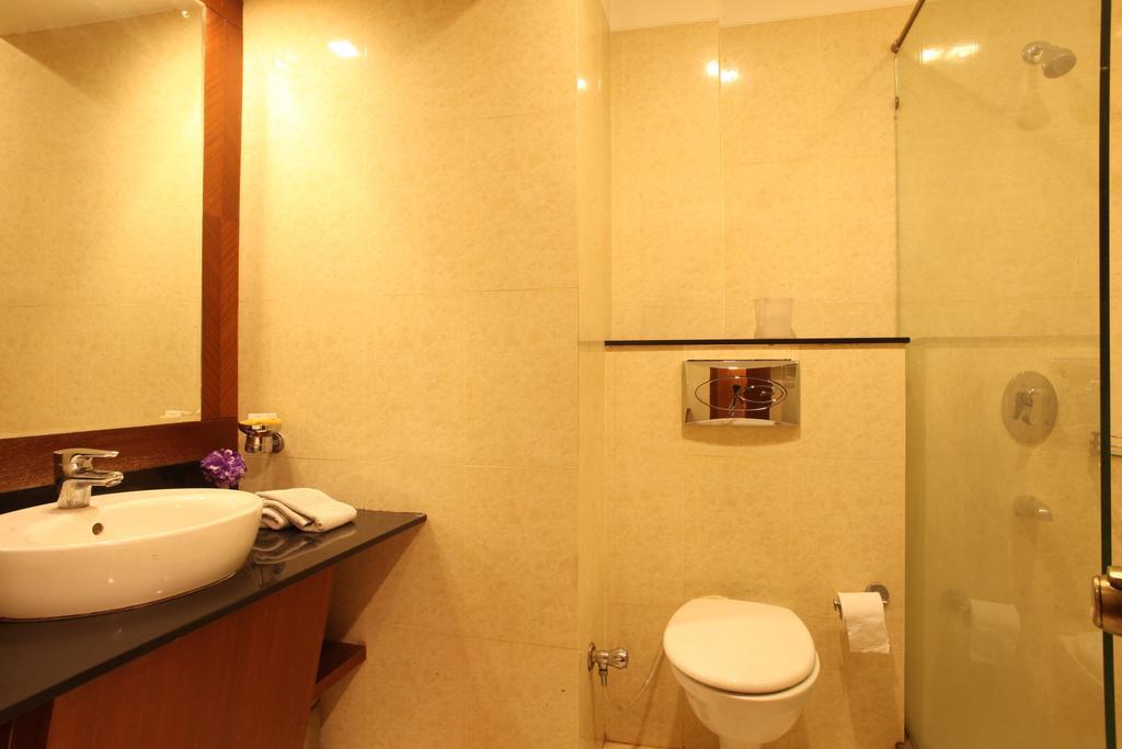 Hotel Jammu Ashok Pokoj fotografie