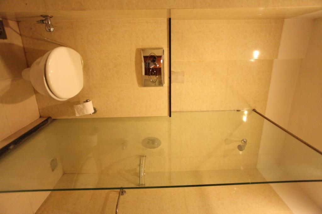 Hotel Jammu Ashok Pokoj fotografie