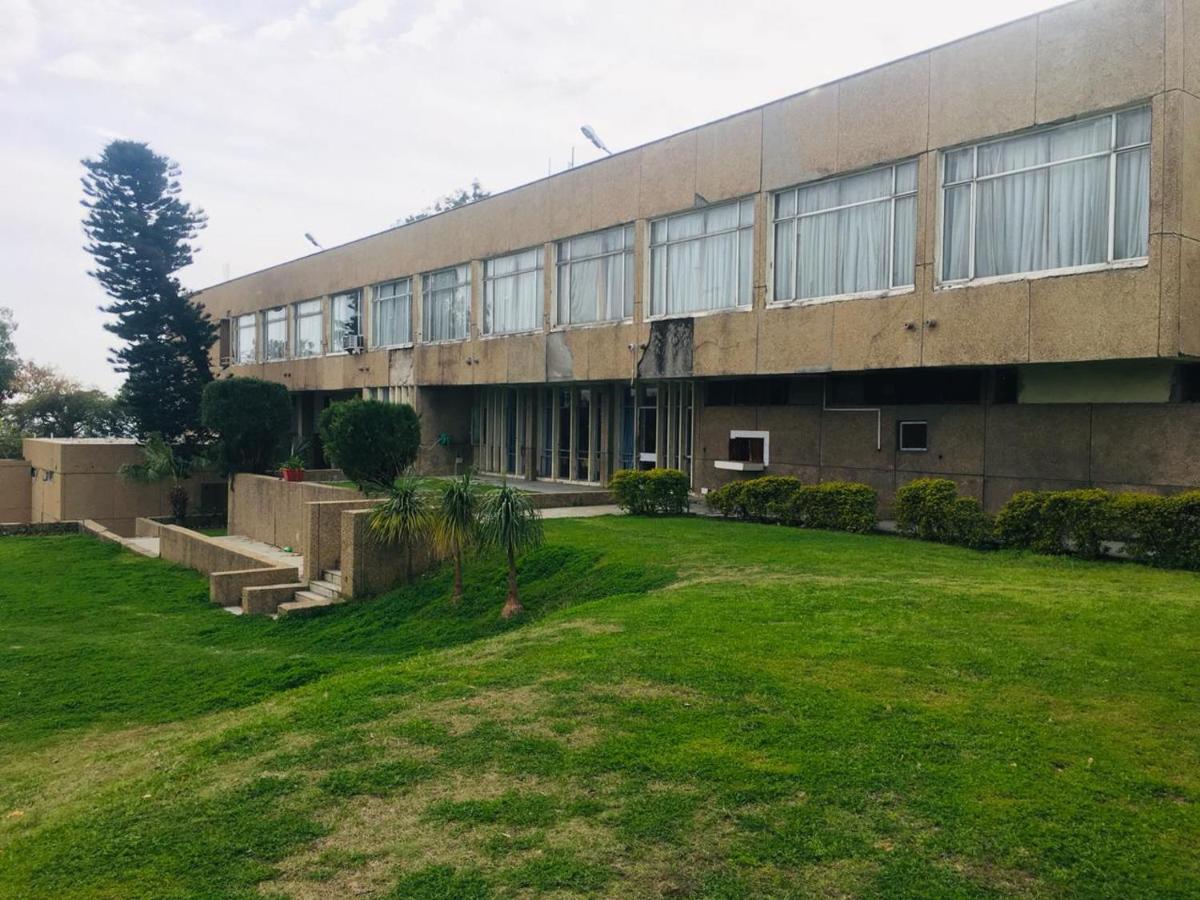 Hotel Jammu Ashok Exteriér fotografie