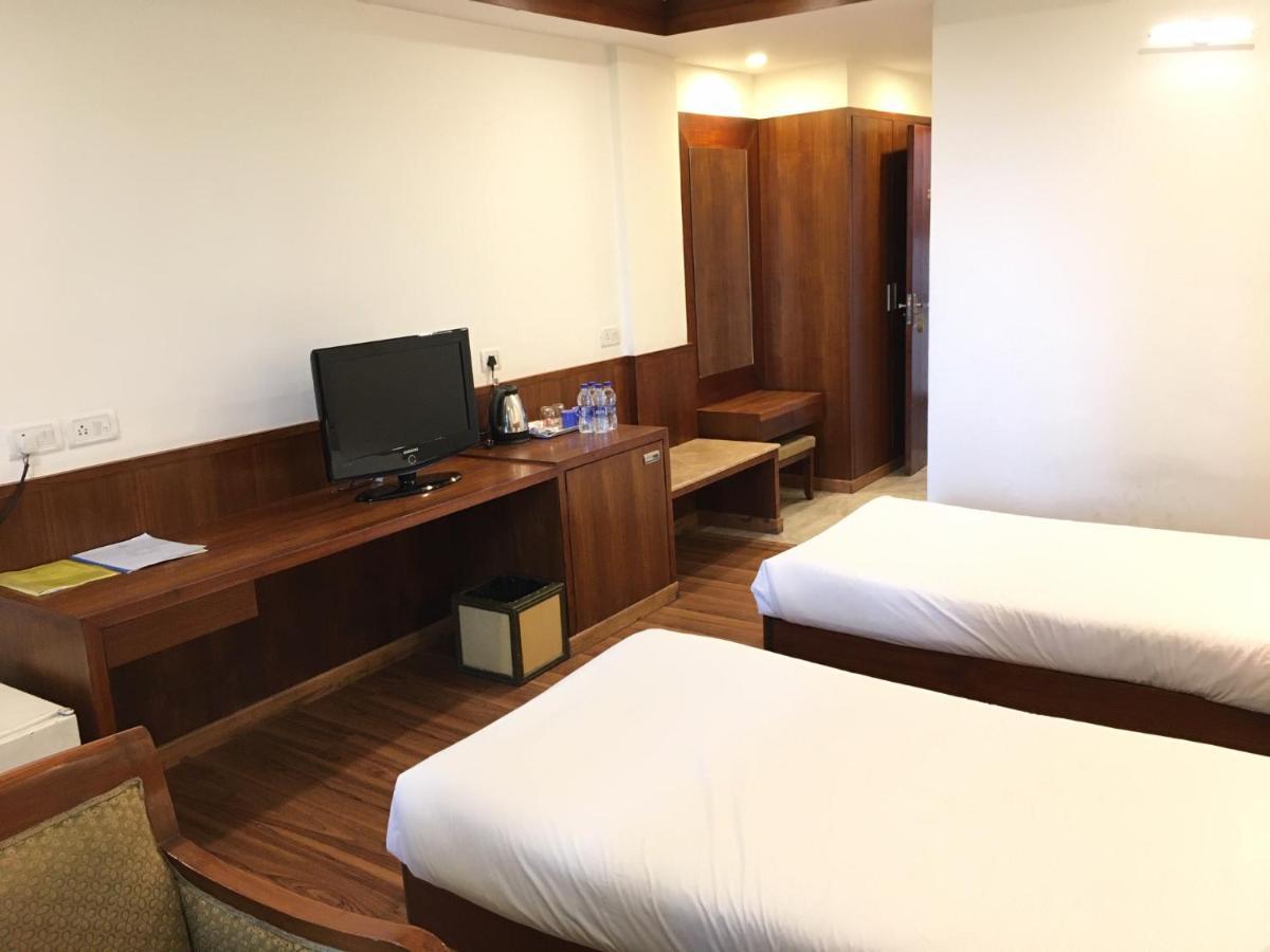 Hotel Jammu Ashok Exteriér fotografie